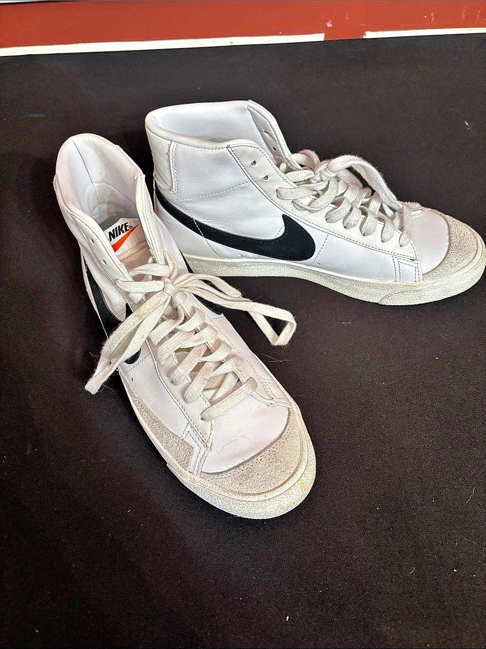 Nike Blazer Mid '77 Vintage White Black Sneakers
